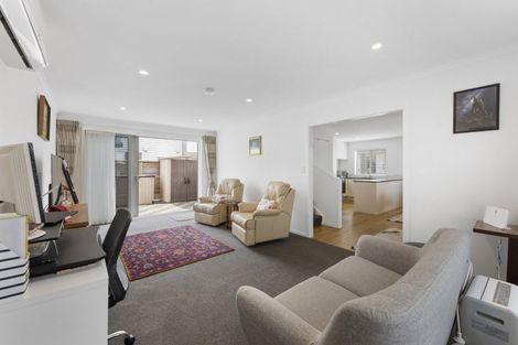 Photo of property in 1/87 Victoria Street, Alicetown, Lower Hutt, 5010