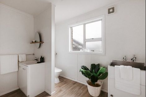 Photo of property in 4/41 Kawaka Street, Mount Maunganui, 3116