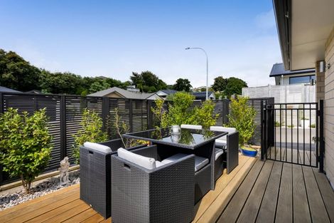 Photo of property in 3 Frederick Place, Whalers Gate, New Plymouth, 4310