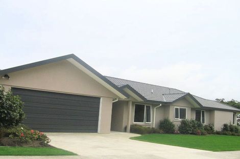 Photo of property in 56 Cedar Street, Maungaraki, Lower Hutt, 5010