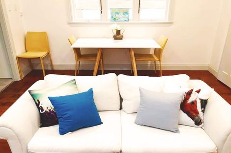 Photo of property in 4b Railway Street, Newmarket, Auckland, 1023