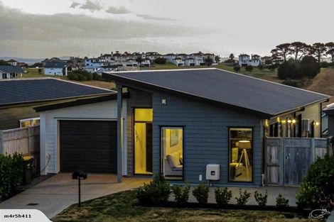 Photo of property in 9 Barcliff Terrace, Gulf Harbour, Whangaparaoa, 0930