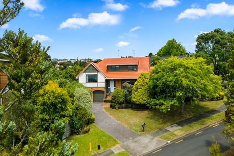 Photo of property in 25 Homewood Place, Chatswood, Auckland, 0626