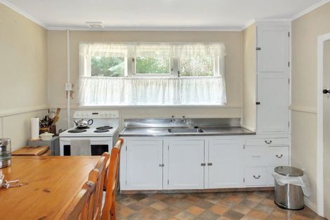 Photo of property in 10 Easton Street, Foxton, 4814