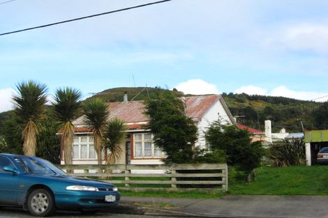 Photo of property in 4 Barrow Street, Bluff, 9814