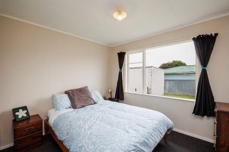 Photo of property in 19 Blenheim Place, Feilding, 4702