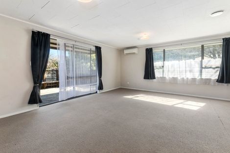 Photo of property in 19a Crystal Place, Pukehangi, Rotorua, 3015