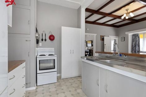 Photo of property in 19 Carlyle Street, Te Aroha, 3320