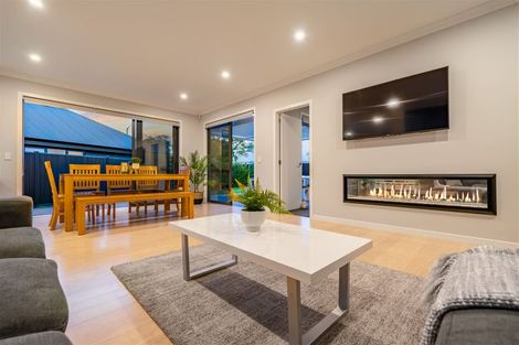 Photo of property in 7 Don Griffin Grove, Trentham, Upper Hutt, 5018