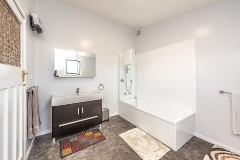 Photo of property in 222 Somme Parade, Aramoho, Whanganui, 4500