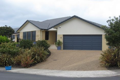 Photo of property in 25 Mariner Drive, Gulf Harbour, Whangaparaoa, 0930
