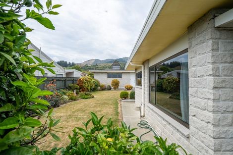 Photo of property in 17 Polglase Street, Richmond, 7020