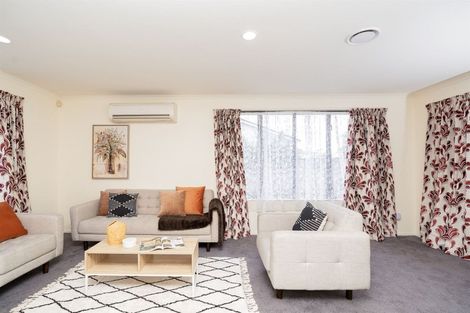 Photo of property in 38a Heath Street, St Andrews, Hamilton, 3200