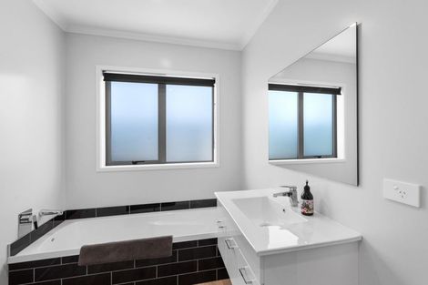 Photo of property in 27 Fairway Drive, Morrinsville, 3300