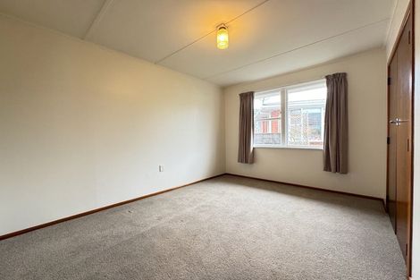 Photo of property in 19 Catherine Crescent, Paparangi, Wellington, 6037