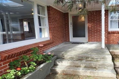 Photo of property in 158 Stokes Valley Road, Stokes Valley, Lower Hutt, 5019