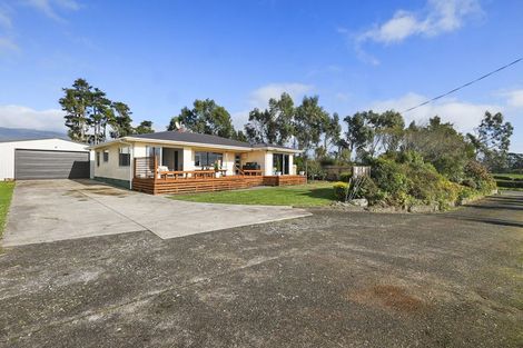 Photo of property in 1467 Mangorei Road, Mangorei, New Plymouth, 4371