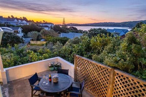 Photo of property in 20 Portage Place, Whitby, Porirua, 5024