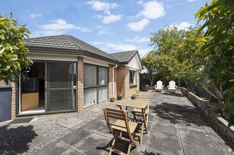 Photo of property in 20 Moana Road, Paraparaumu, 5032