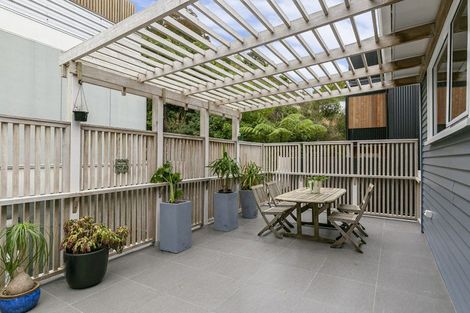 Photo of property in 14b Glenmore Street, Thorndon, Wellington, 6011