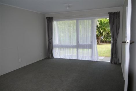 Photo of property in 9 Arnhem Place, Pukekohe, 2120