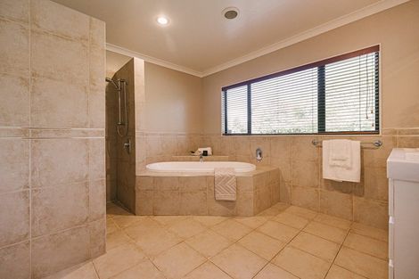 Photo of property in 45 Dobsons Lane, Kelvin Grove, Palmerston North, 4470