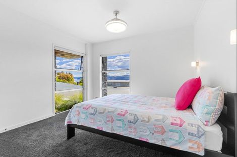 Photo of property in 12 Kittyhawk Drive, Kinloch, Taupo, 3377