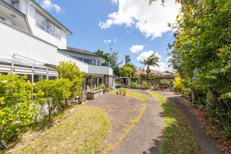 Photo of property in 48 Cherub Place, West Harbour, Auckland, 0618