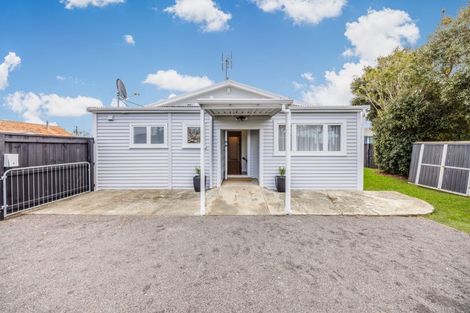 Photo of property in 121b George Street, Tuakau, 2121