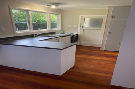 Photo of property in 89 Awanui Street, Merrilands, New Plymouth, 4312