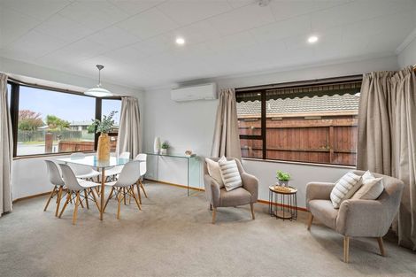 Photo of property in 47 Oakhampton Street, Hornby, Christchurch, 8042