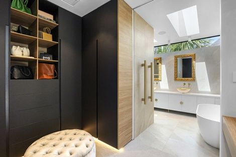 Photo of property in 32 Queens Avenue, Merivale, Christchurch, 8014