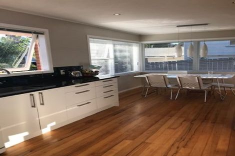 Photo of property in 33 Howe Street, Howick, Auckland, 2014