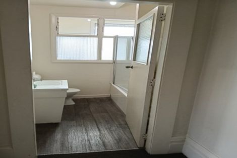 Photo of property in 1/605 Barbadoes Street, Edgeware, Christchurch, 8013