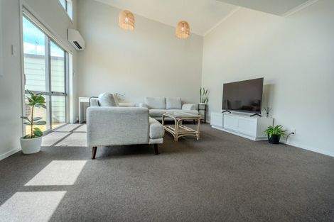 Photo of property in 18c Kelvin Place, Hamilton East, Hamilton, 3216