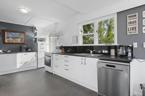 Photo of property in 215 Tony Avenue, Thames, 3500