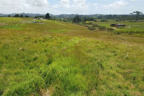 Photo of property in 141 Nixon Road, Taupaki, 0782