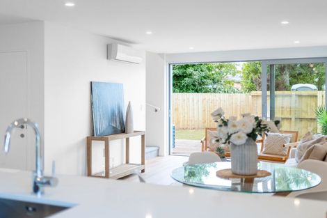 Photo of property in 4/243 Lyttelton Street, Spreydon, Christchurch, 8024