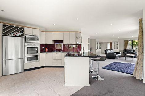 Photo of property in 12 Sunninghurst Drive, Fairfield, Dunedin, 9018