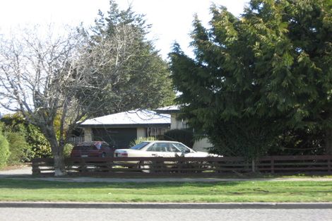 Photo of property in 12 Great North Road, Winton, 9720