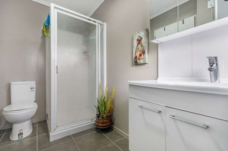 Photo of property in 4 Prospect Place, Western Heights, Hamilton, 3200