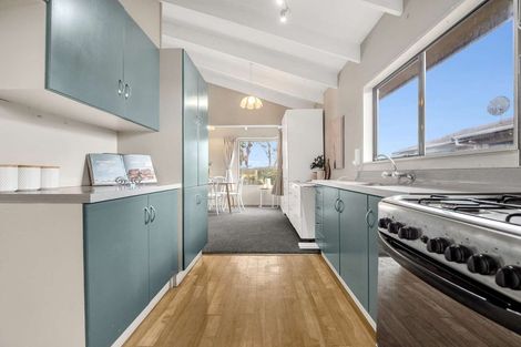 Photo of property in 37b Aquarius Drive, Kawaha Point, Rotorua, 3010