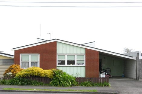 Photo of property in 1/22 Kowhai Street, Strandon, New Plymouth, 4312