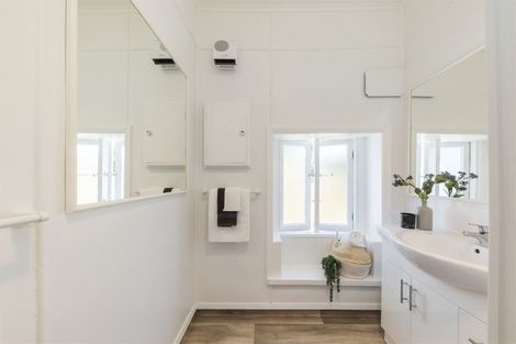 Photo of property in 5c Camden Street, Feilding, 4702