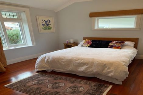 Photo of property in 19 Glen Road, Kelburn, Wellington, 6012