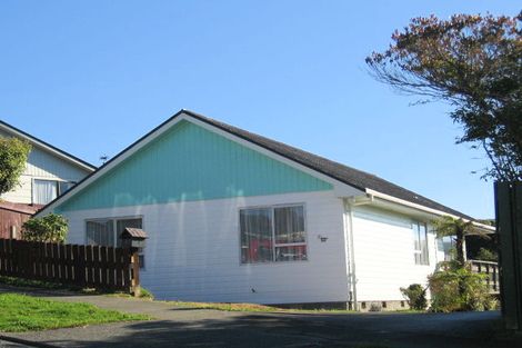 Photo of property in 4 Clapham Grove, Stokes Valley, Lower Hutt, 5019