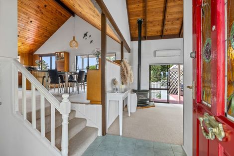 Photo of property in 32 Danbury Drive, Torbay, Auckland, 0630