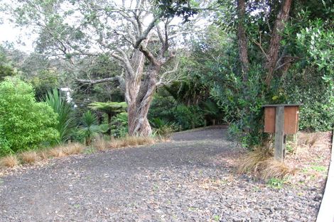 Photo of property in 73 Warner Park Avenue, Laingholm, Auckland, 0604