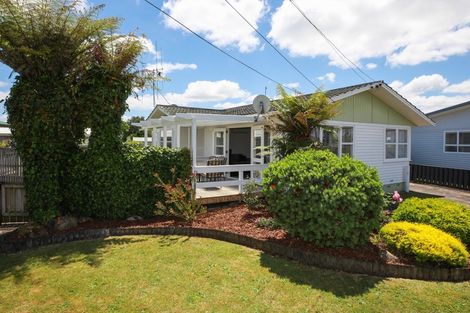Photo of property in 34 Cecil Street, St Andrews, Hamilton, 3200