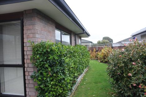 Photo of property in 4 Cranbrook Grove, Waikanae, 5036